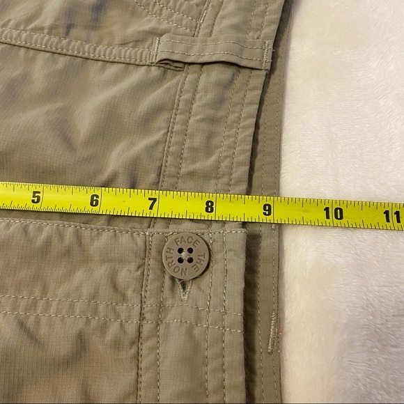 THE NORTH FACE / Roll-up Khakie Shorts Size 10 - Picture 14 of 15
